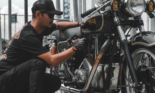 Reparasi dan servis sepeda motor segala merk dan ukuran